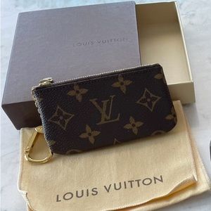 LOUIS VUITTON Monogram Key Pouch
